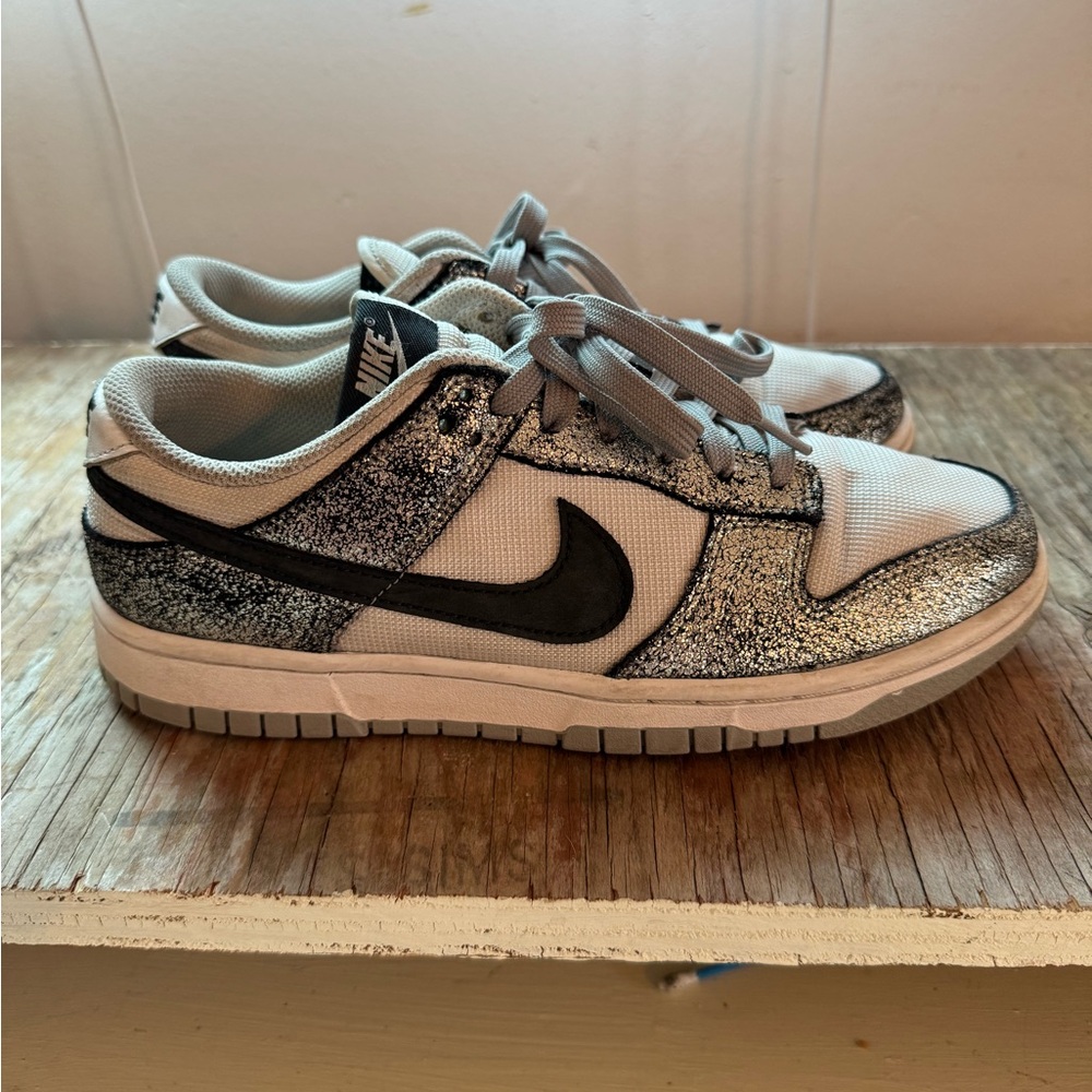 Nike Dunk Silver and black